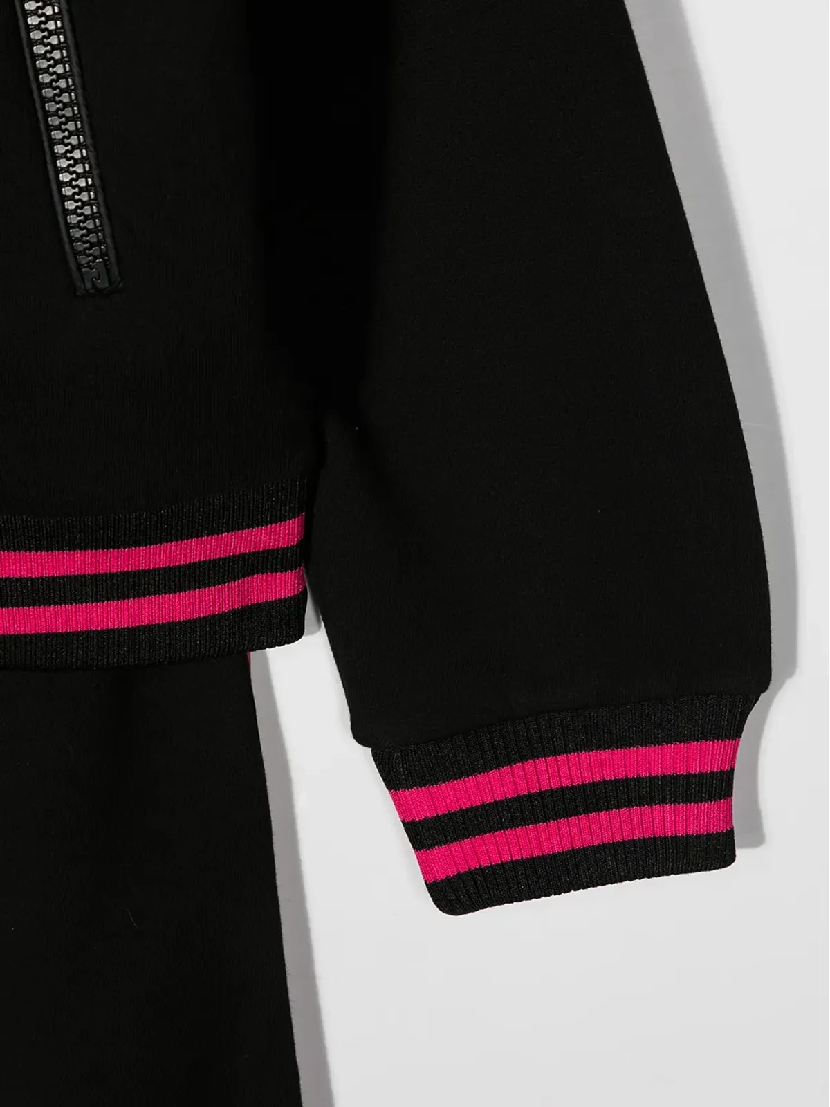 Moncler Enfant ロゴプレート入りトラックスーツ ブラック - 画像3