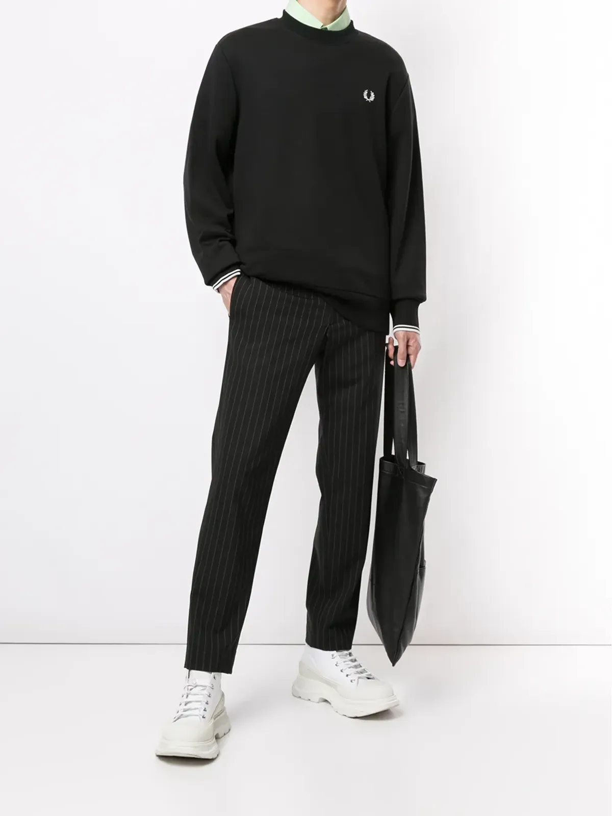 Fred Perry 刺繍ロゴ クルーネック スウェットシャツ - 画像2