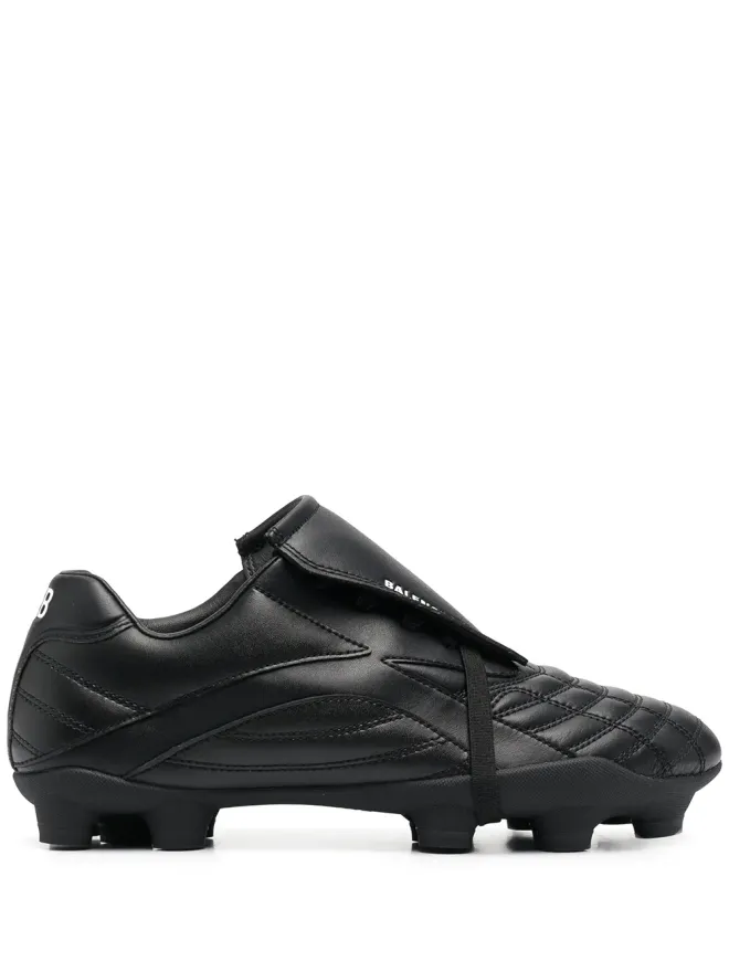 Balenciaga Balenciaga サッカー ロー・トップスニーカーの商品画像