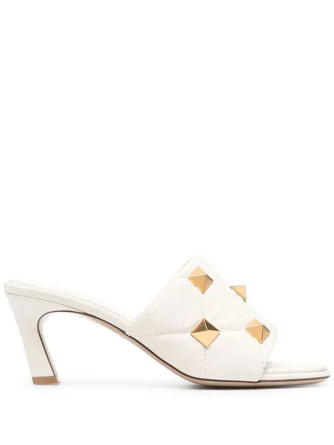 Valentino Garavani Valentino Garavani ロックスタッド キルテッド サンダルの商品画像