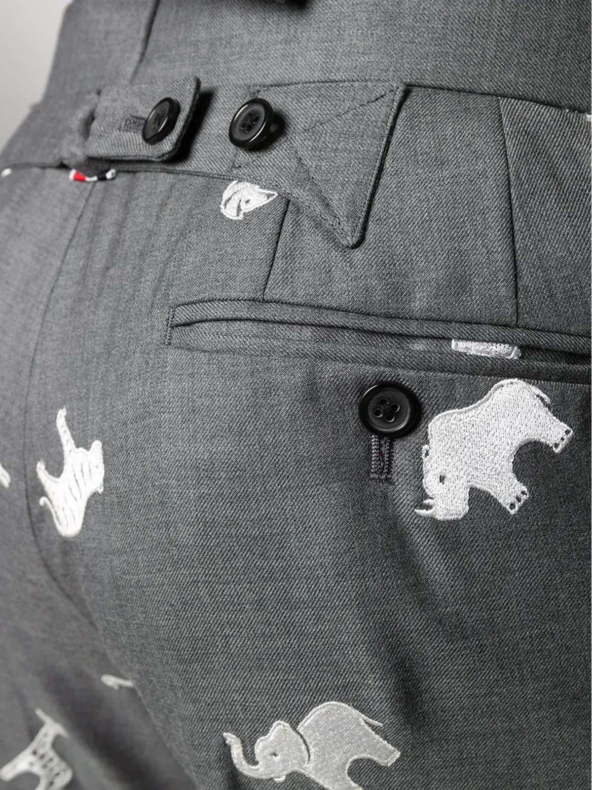 Thom Browne アニマル刺繍クロップドパンツ - 画像5