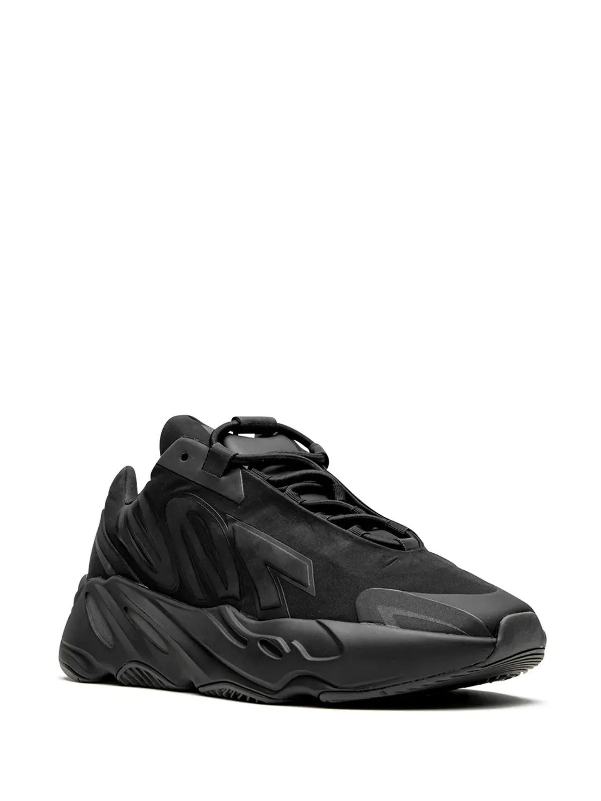 adidas Yeezy Boost 700 MNVN トリプルブラック スニーカー - 画像2
