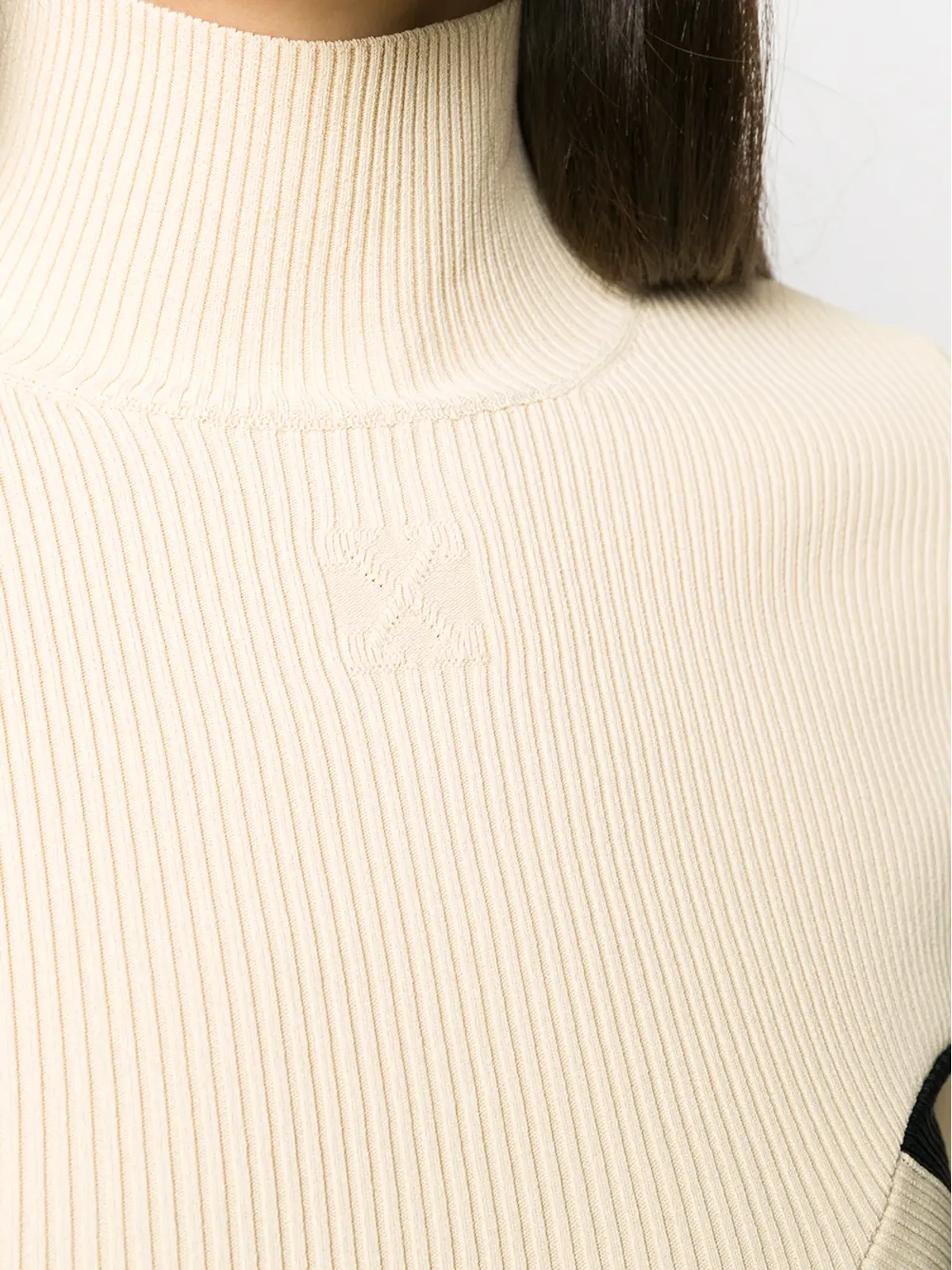 Off-White リブ編みニット クロップトップ - 画像5