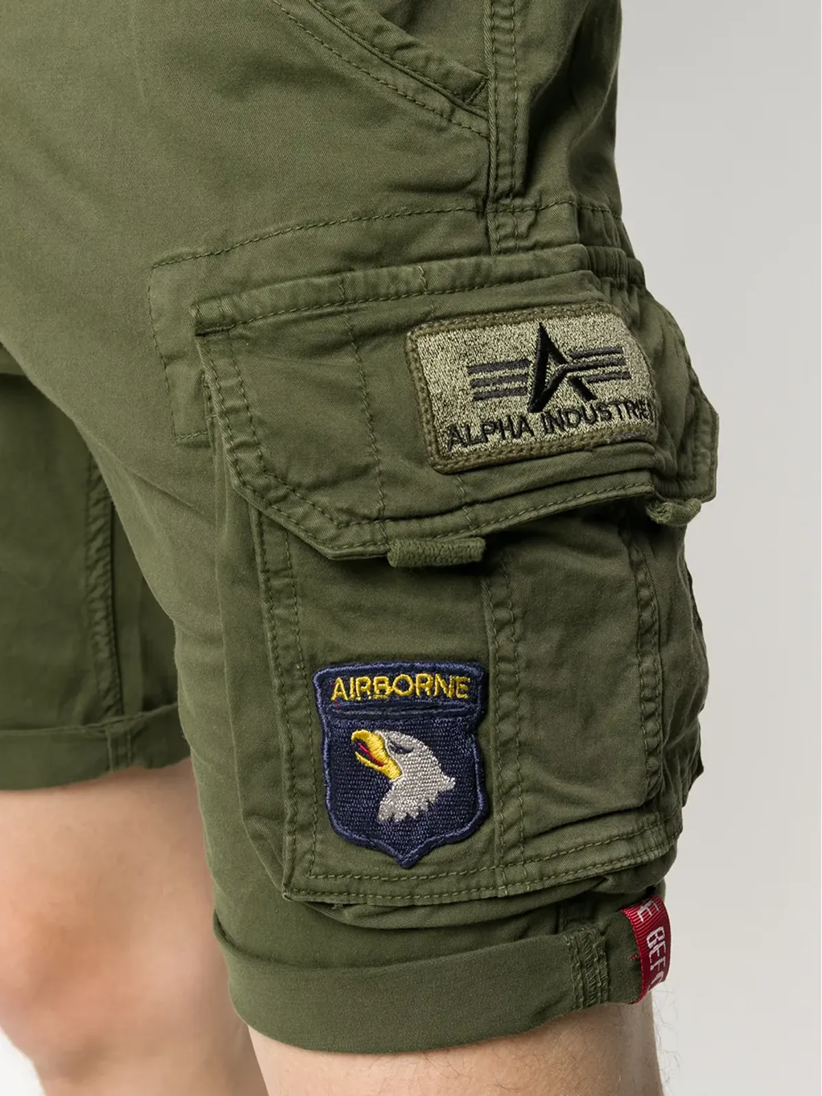 Alpha Industries カーゴポケットショーツ - 画像5