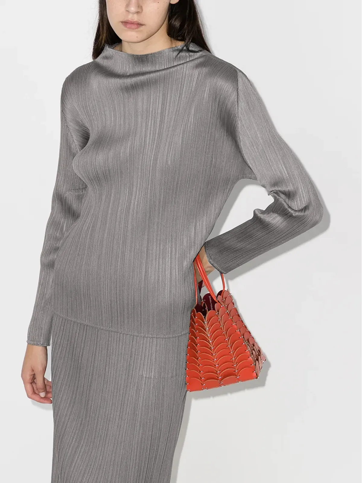 Pleats Please Issey Miyake カウルネックトップ - Grey - 画像2