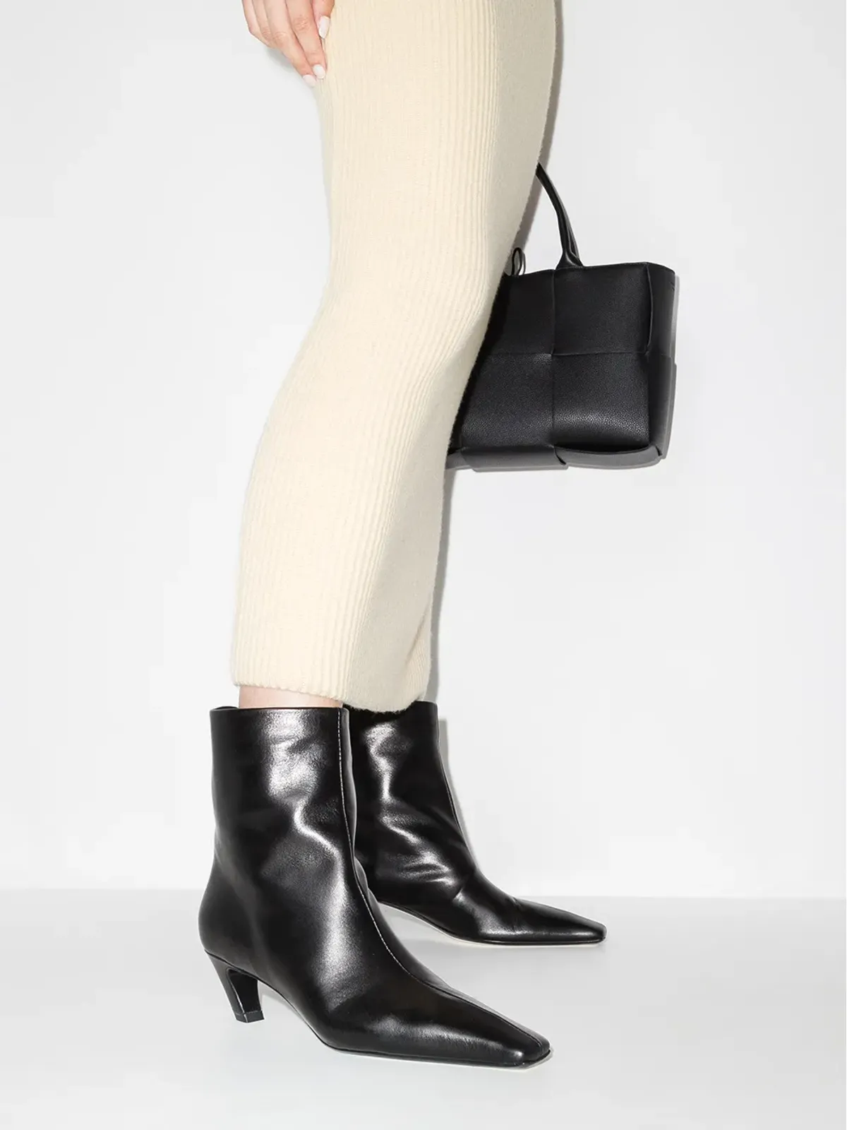 KHAITE Arizona slouch ankle boots - Black - 画像3