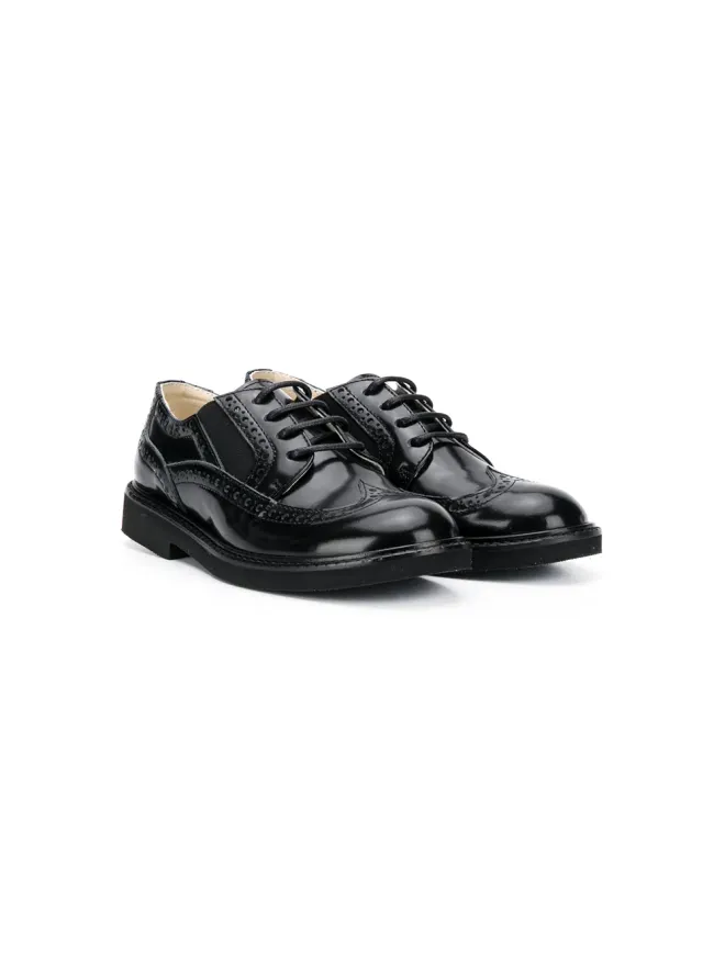 Andrea Montelpare Andrea Montelpare パテント・ラウンドトゥ・ブローグスの商品画像