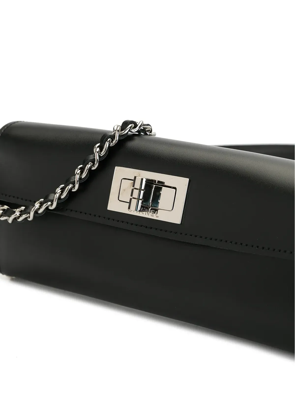 CHANEL Vintage 2003 2.55 ベルトバッグ（ブラック） - 画像4