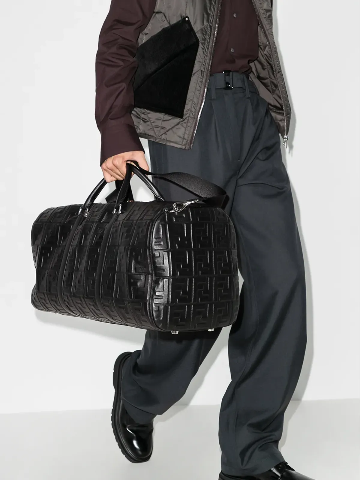 FENDI ロゴエンボス ホールドオールバッグ - 画像2