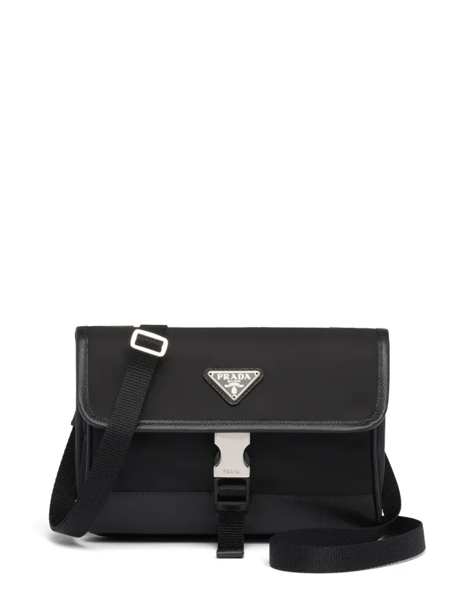 Prada Prada ロゴプレート付きスマホホルダーの商品画像