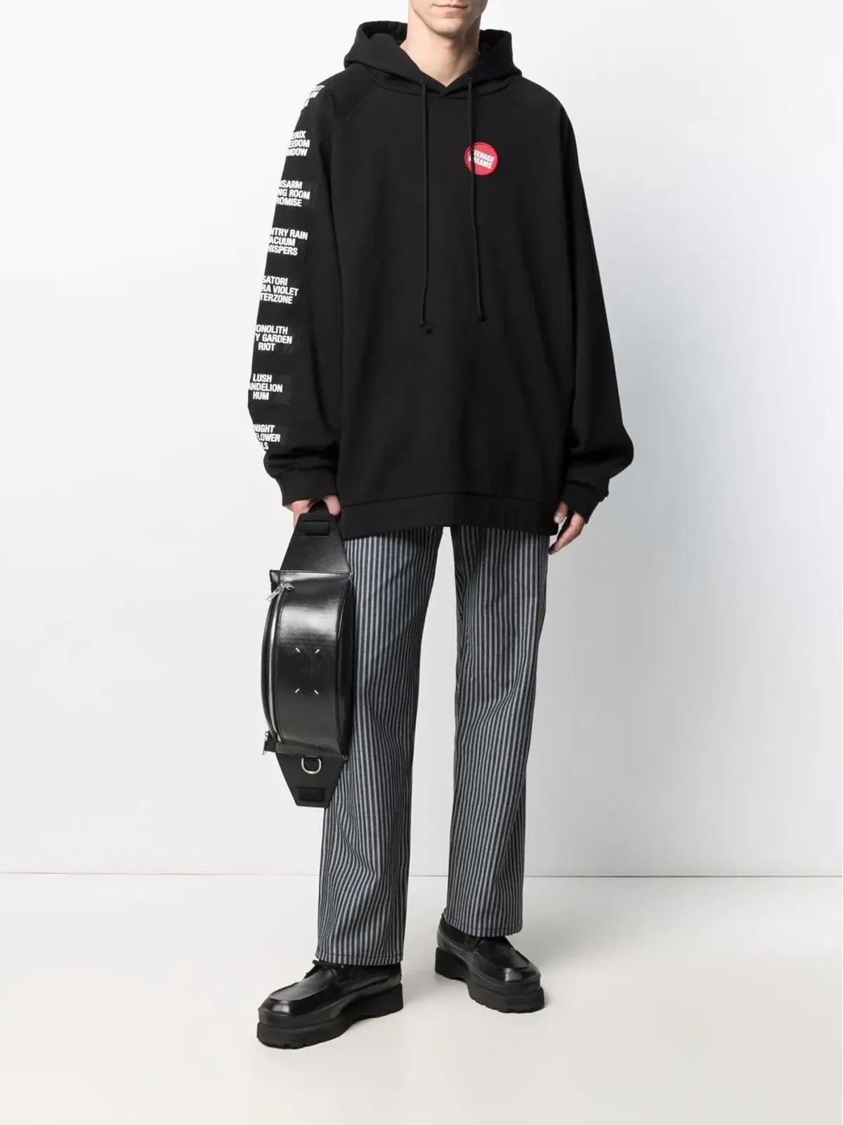 Raf Simons オーバーサイズ パッチエンベリッシュド フーディー - ブラック - 画像2