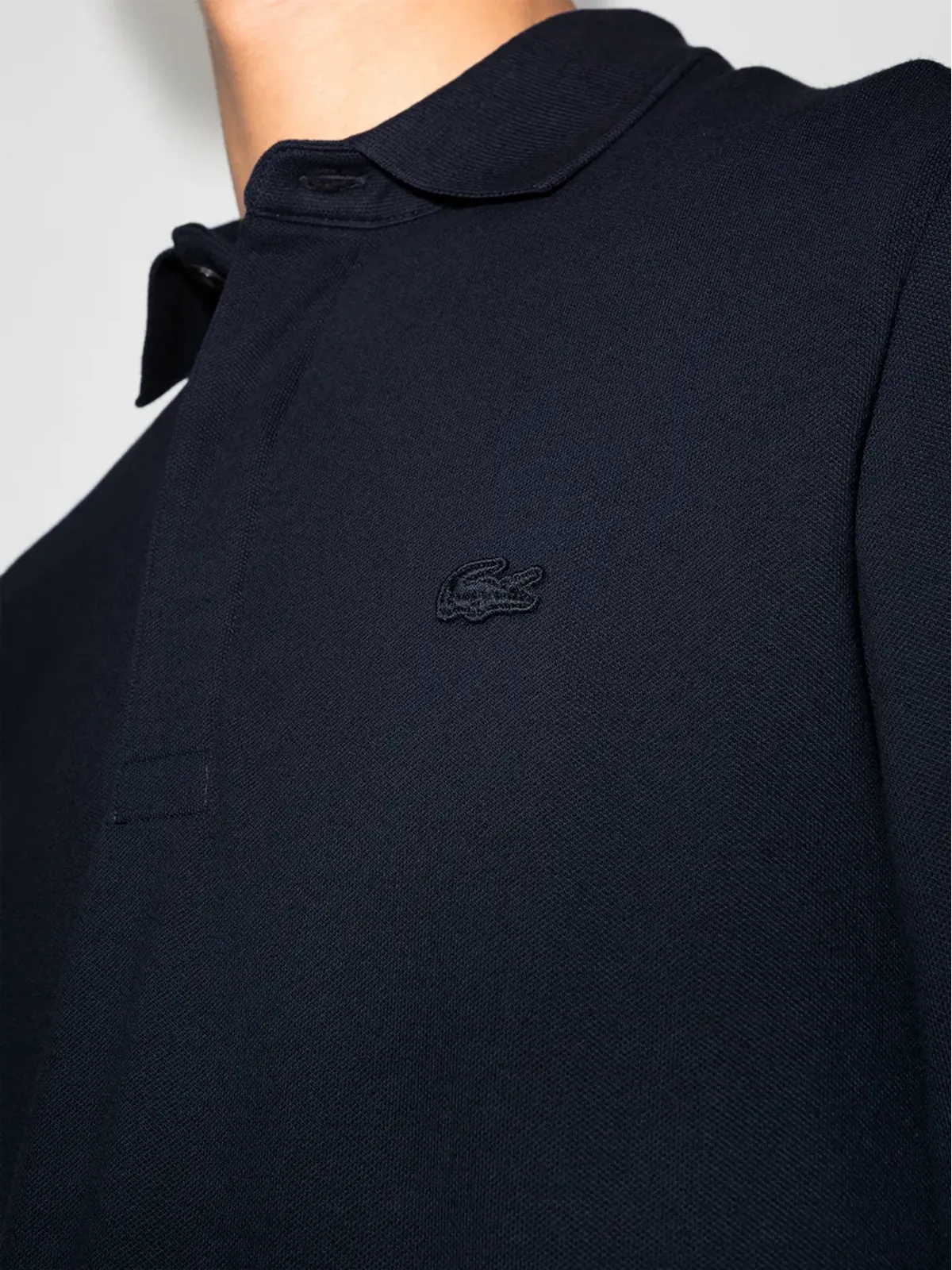 Lacoste ロゴ刺繍の長袖ポロシャツ - 画像4