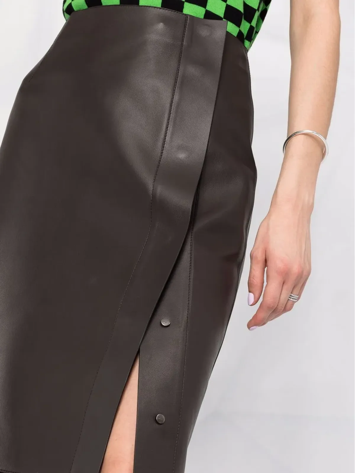 Ferragamo スリムレザー ミディスカート - 画像4