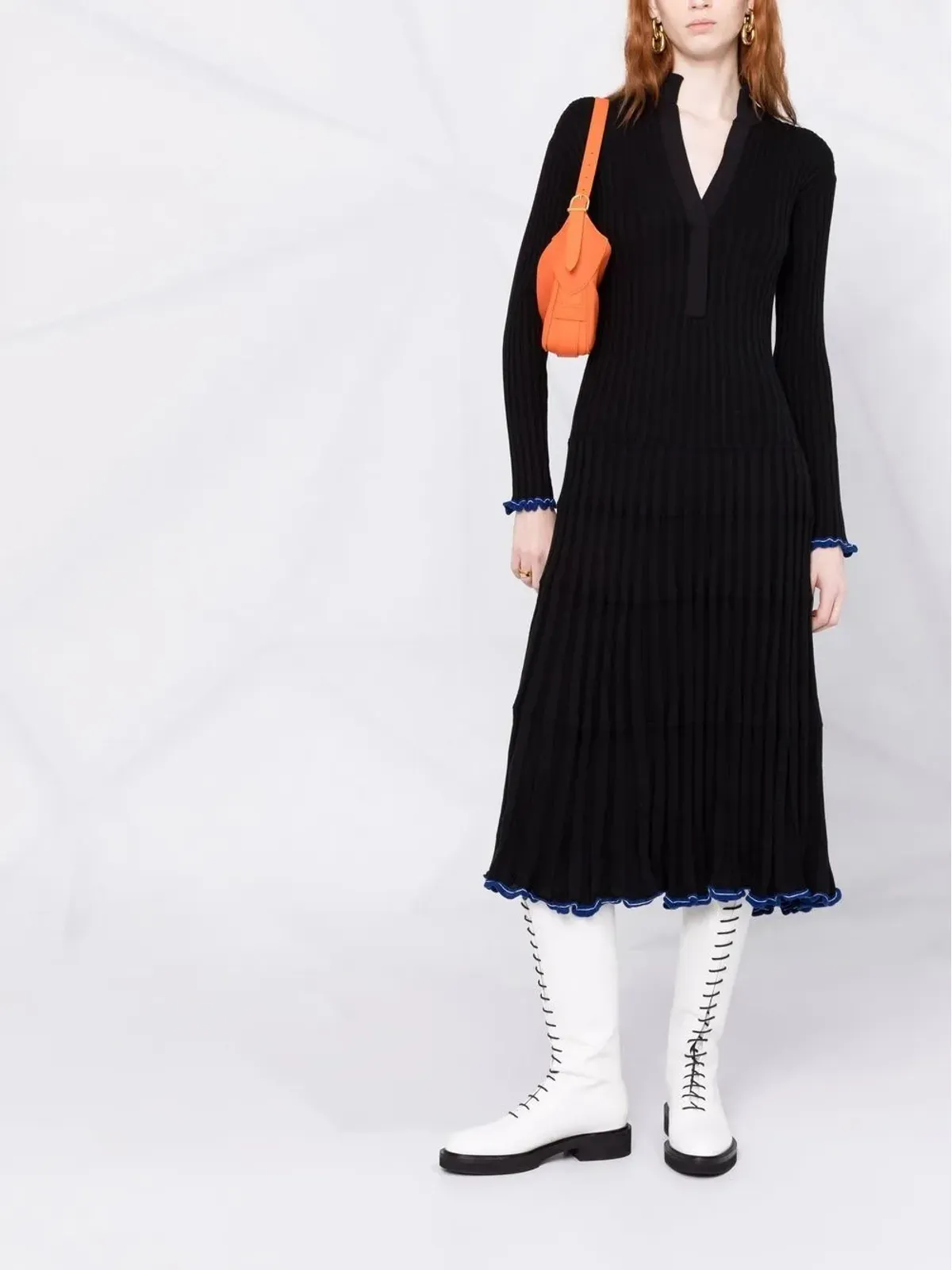 Proenza Schouler Vネック シルク混紡ドレス（ブラック） - 画像2