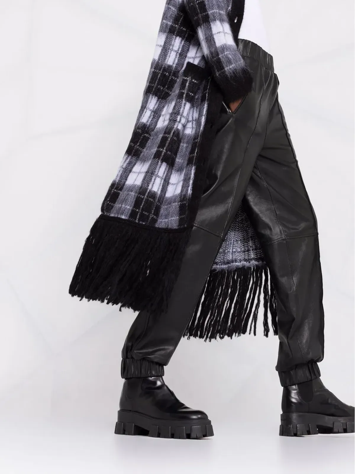 RED Valentino フリンジ付きチェック柄カーディガン - 画像3