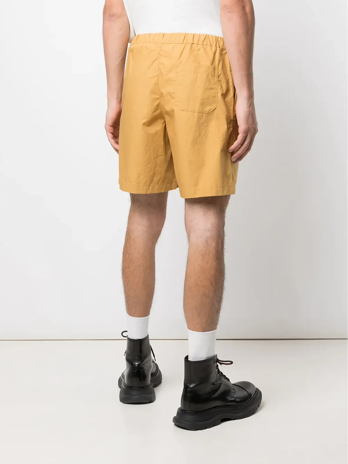 ROMEO HUNTE しわ加工ドローストリングウエストショーツ - イエロー - 画像4