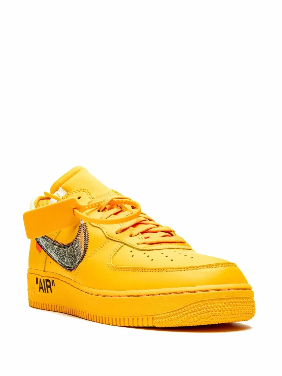 Nike X Off-White エアフォース1 ロー ユニバーシティゴールド スニーカー - 画像2