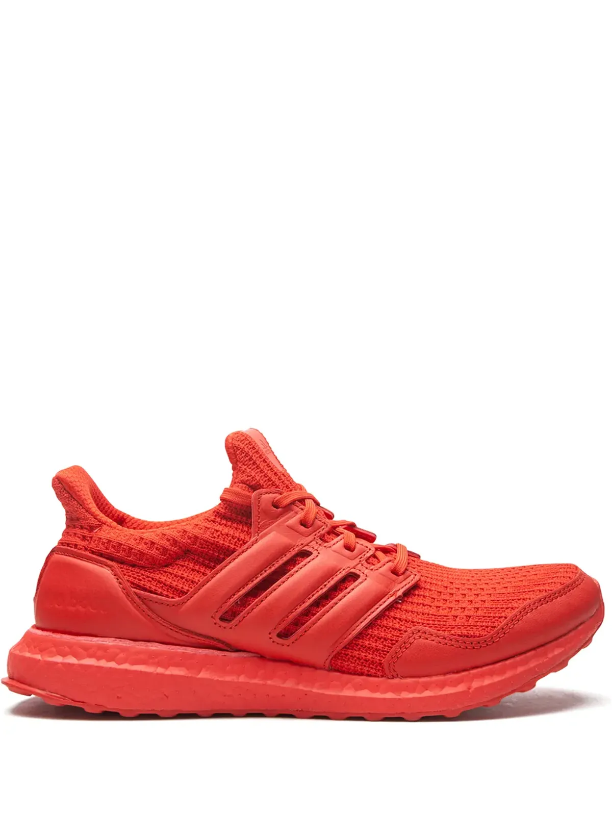 adidas Ultraboost DNA S&L「Lush Red」スニーカー - 画像1