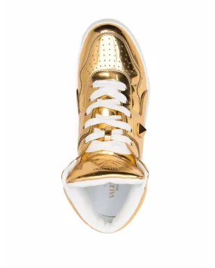 Valentino Garavani メタリックエフェクト レースアップスニーカー - Gold - サムネイル4