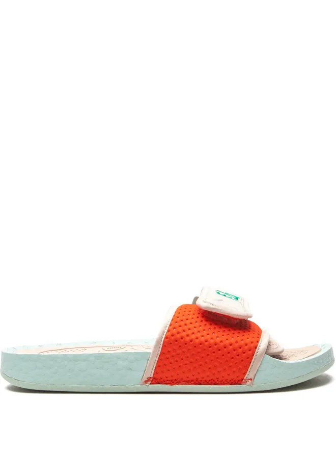 adidas adidas Huスライドの商品画像