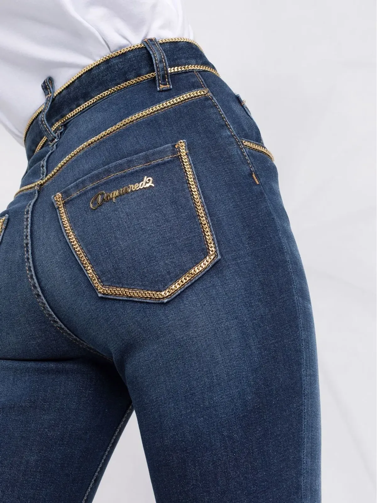 DSQUARED2 ハイウエスト チェーンリンク トリム クロップドジーンズ - 画像3