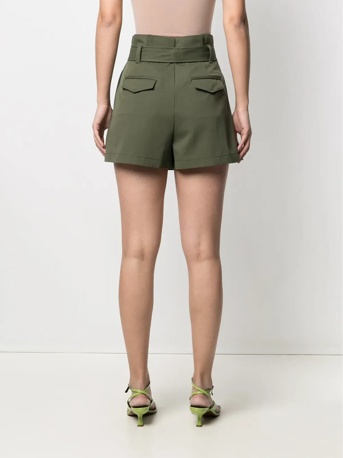 RED Valentino ベルト付きカーゴショーツ グリーン - 画像4