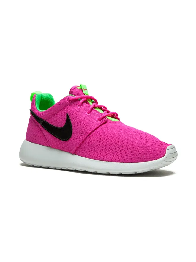 Nike Kids Nike Kids Rosherunスニーカー ピンクの商品画像