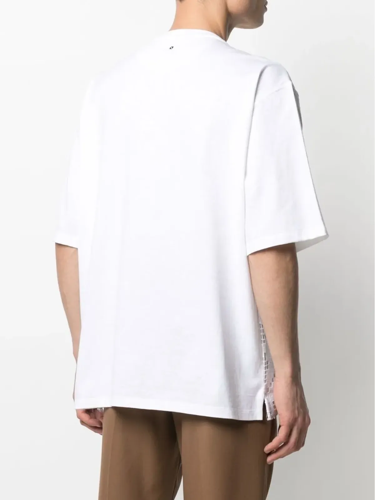 Valentino Garavani crochet-front T-shirt - 画像4