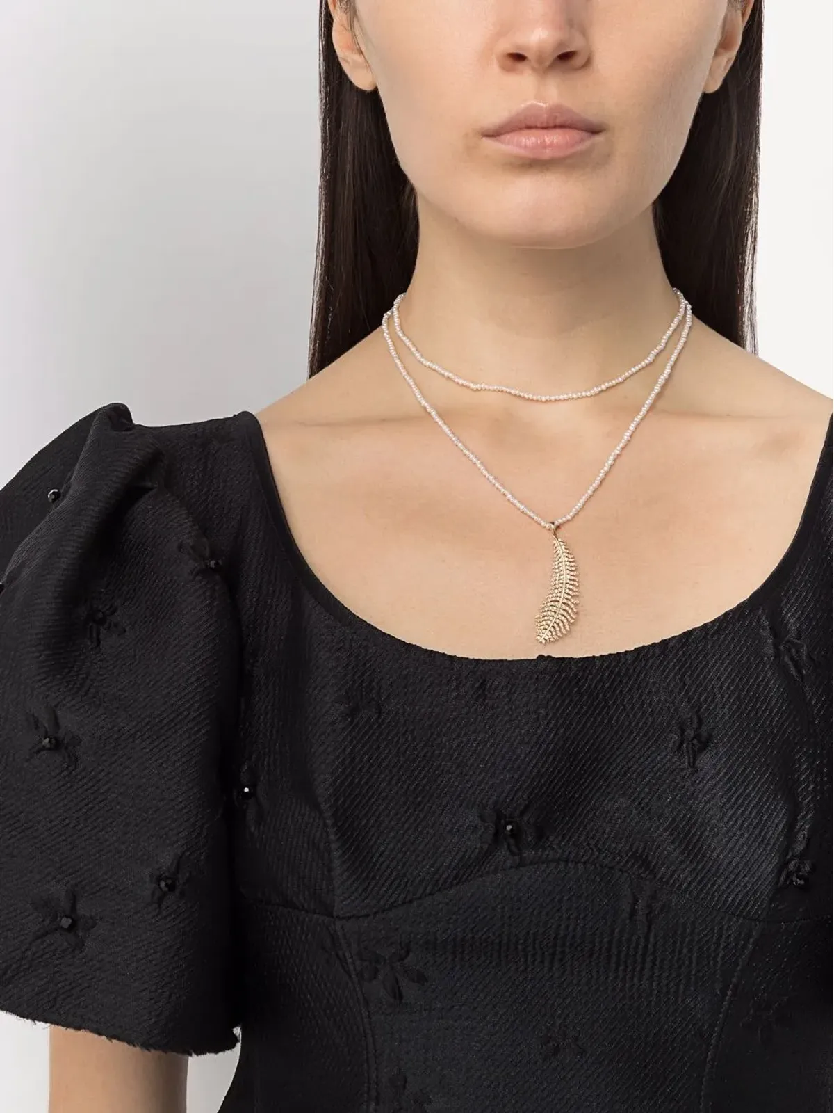 Mizuki 14kt Yellow Gold ロング ダンシングパール ダイヤモンド フェザーネックレス - 画像2