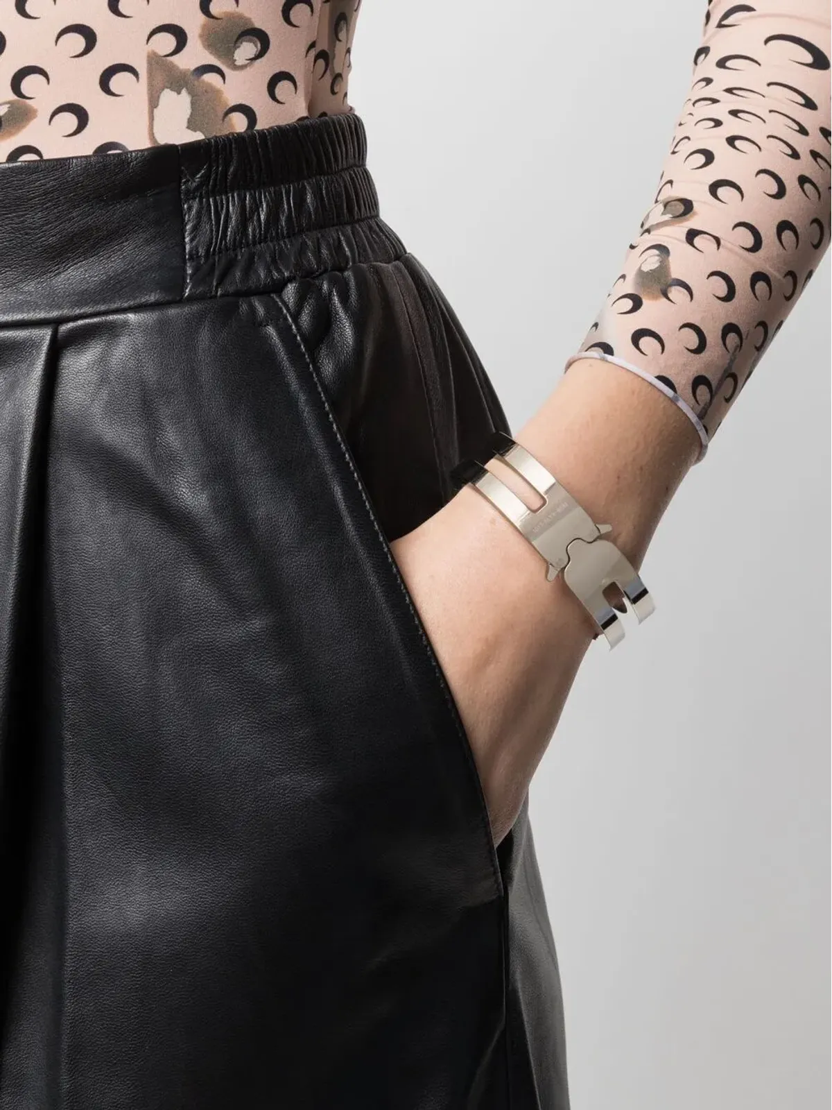 1017 ALYX 9SM ローラーコースター トラック ブレスレット - Silver - 画像2