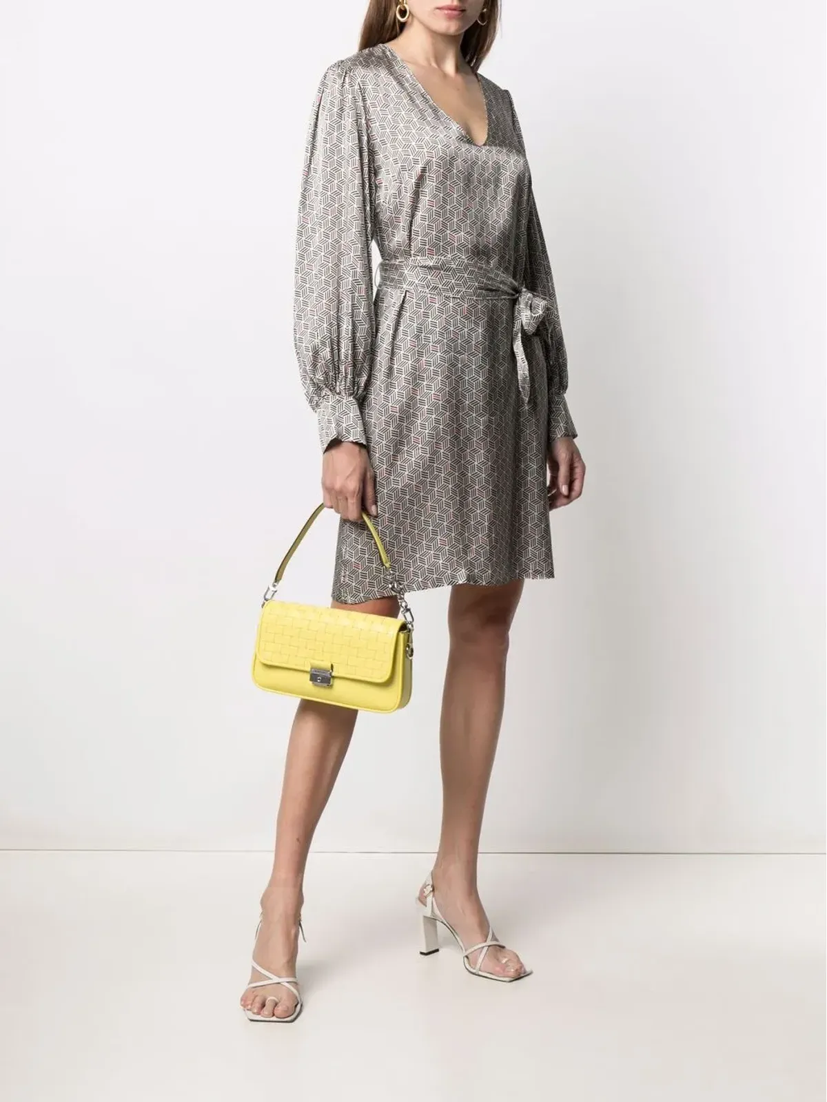 Michael Michael Kors 編み込みショルダーバッグ - 画像2