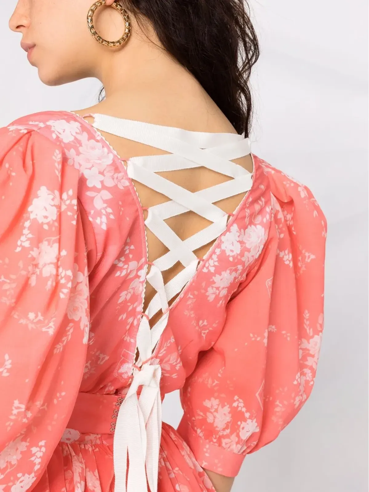 Ulyana Sergeenko 花柄プリントのギャザー入りミニドレス - 画像3