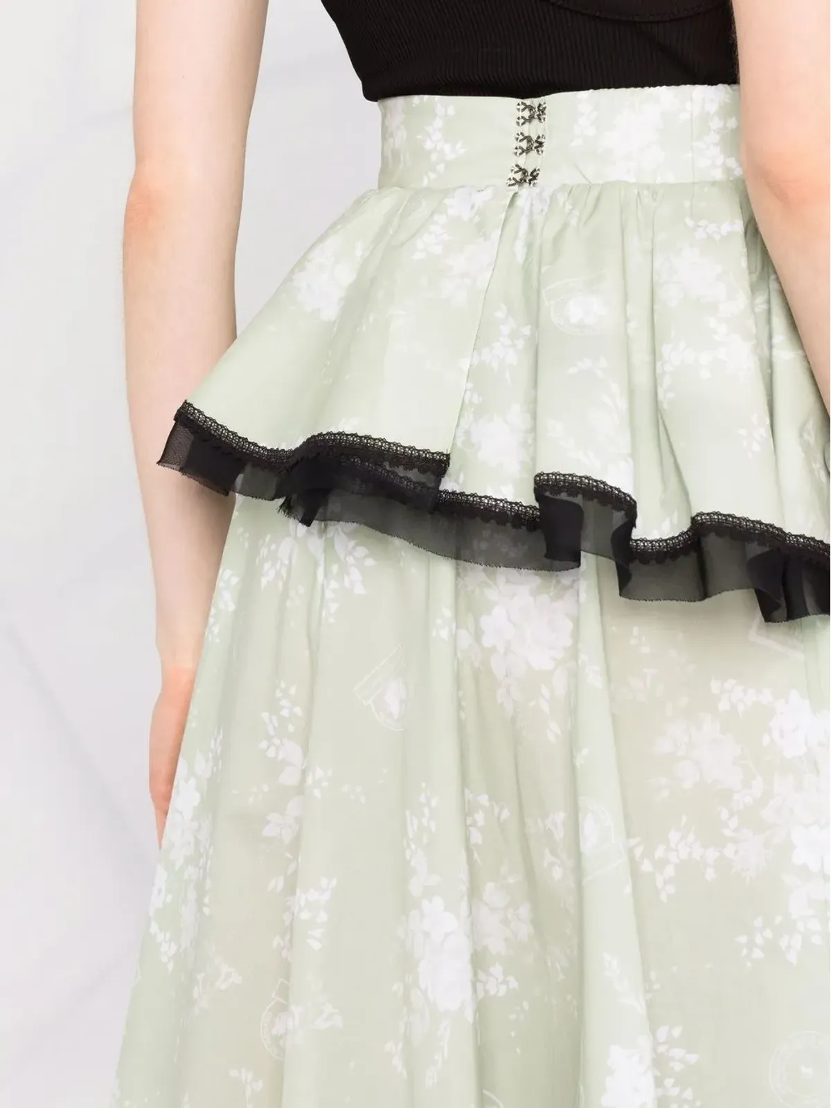 Ulyana Sergeenko グリーンの非対称フローラルプリントスカート - 画像3