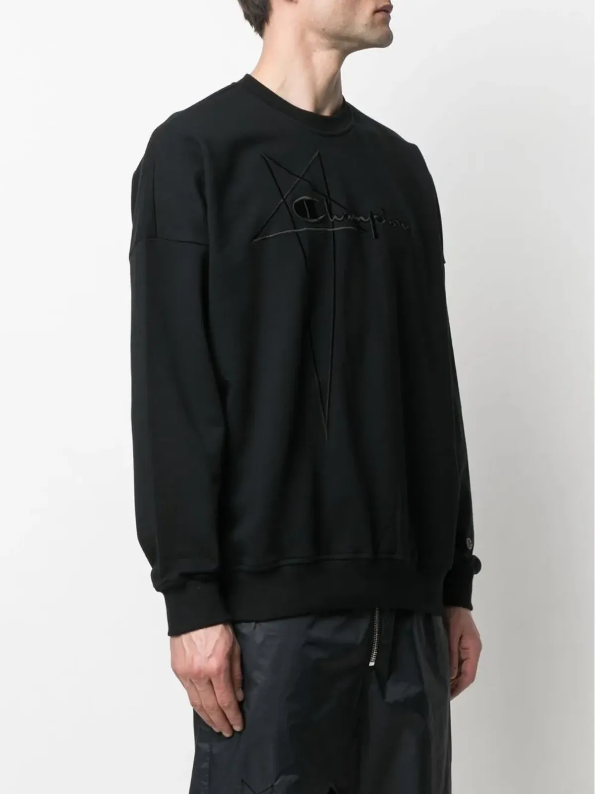 Rick Owens X Champion ロゴ刺繍プルオーバー スウェットシャツ - 画像3