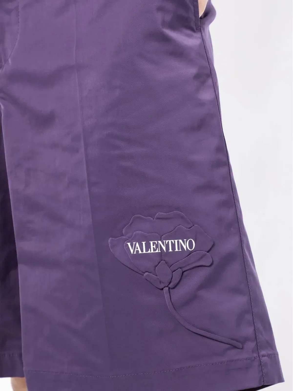 Valentino Garavani floral-appliqué shorts - Purple - 画像5