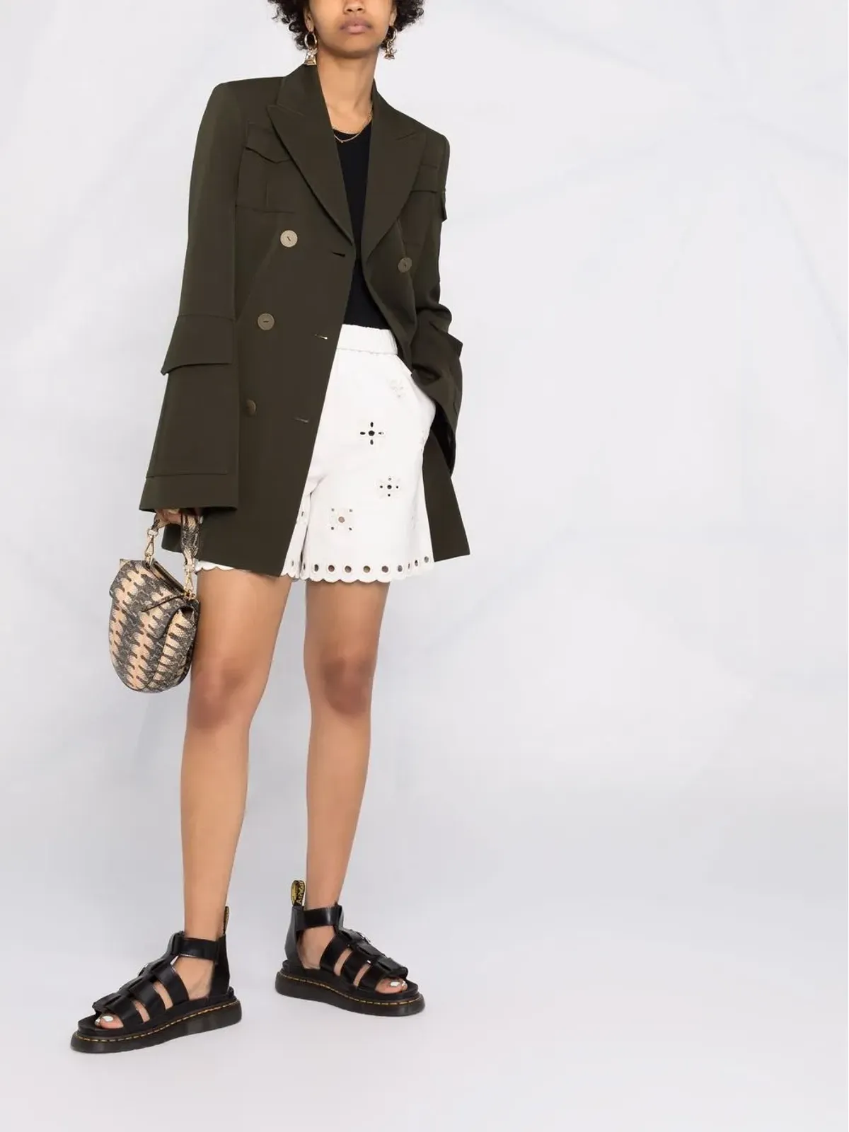 RED Valentino ブロderieラムスキンショーツ - 画像2
