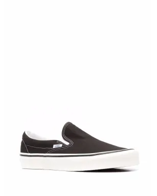 Vans UA スリップオン キャンバススニーカー - ブラック - サムネイル2