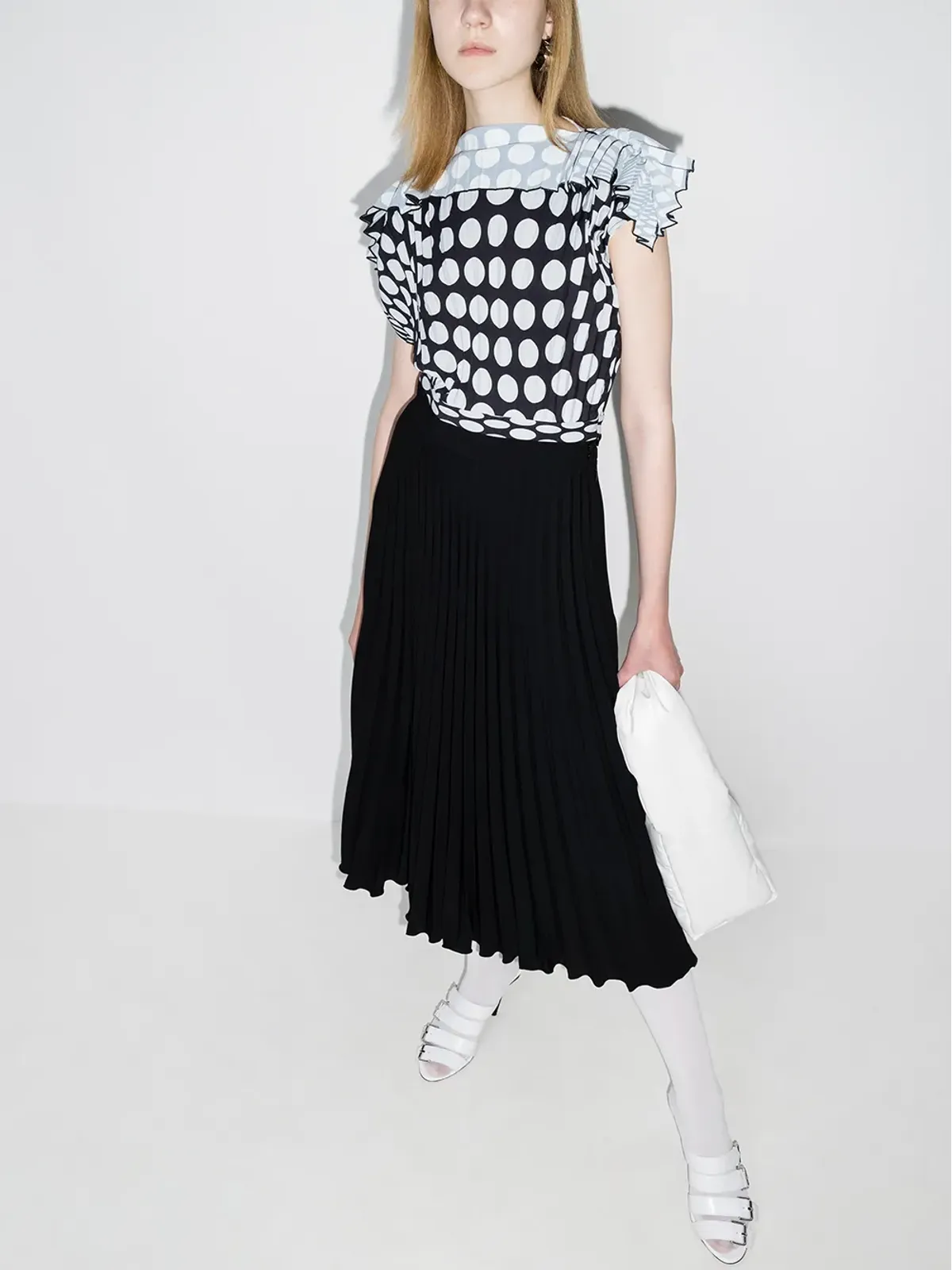 MM6 Maison Margiela 水玉柄プリーツミディドレス ブラック - 画像5
