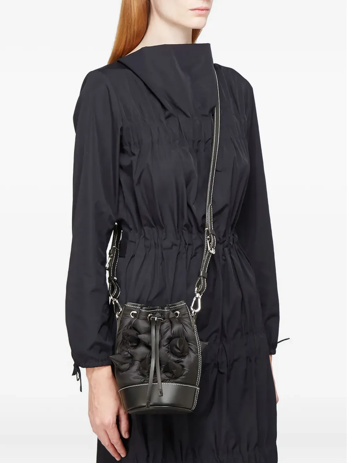 Moncler Grenoble × JW Anderson Clitter バケットバッグ - 画像2