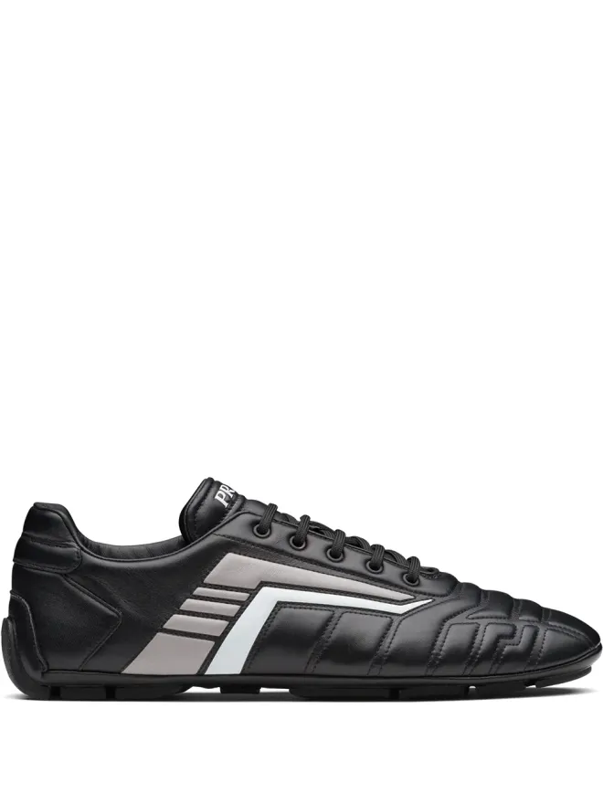 Prada Prada Rev ロー・トップスニーカーの商品画像