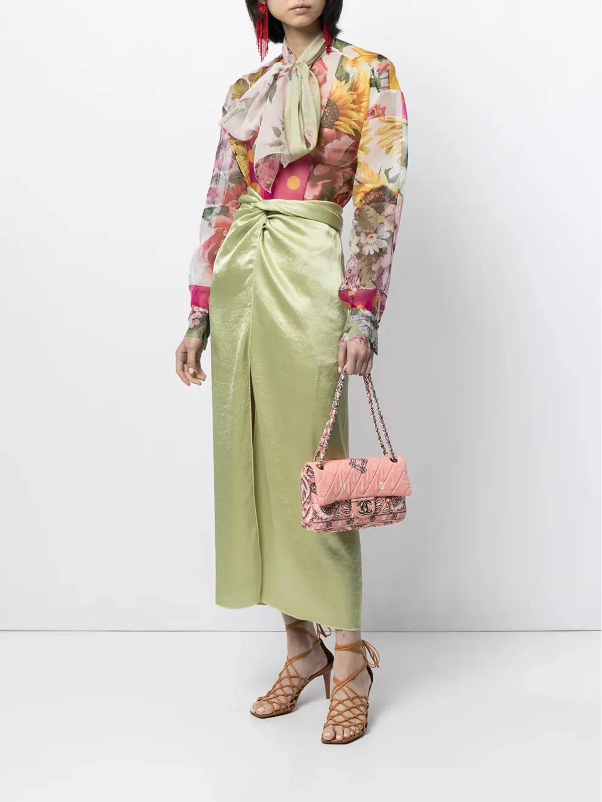CHANEL Pre-Owned 2008 キルティング花柄プリント ショルダーバッグ - 画像2