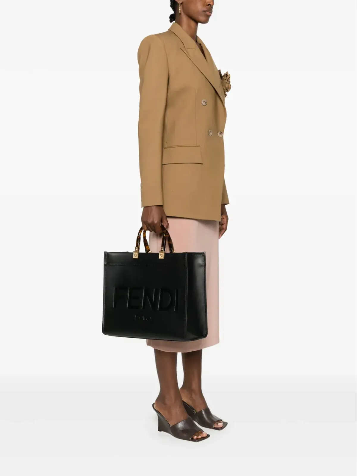 FENDI Sunshine ロゴ型押し トートバッグ - 画像2