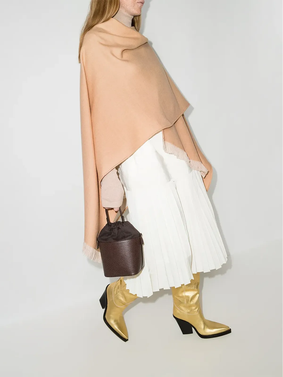 FENDI フリンジロゴポンチョ - 画像5