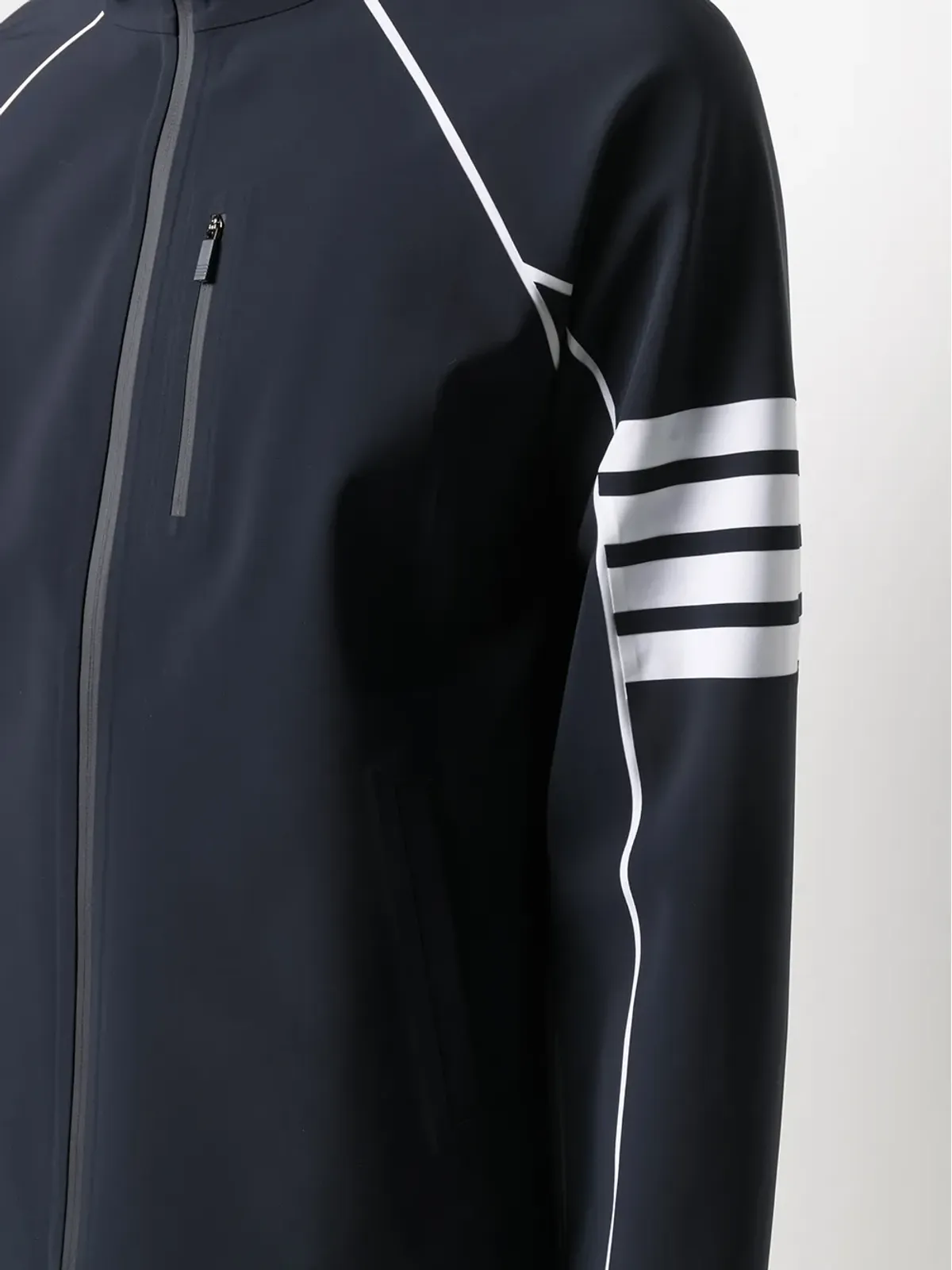 Thom Browne 4-Barモチーフ・パフォーマンスジャケット - 画像5