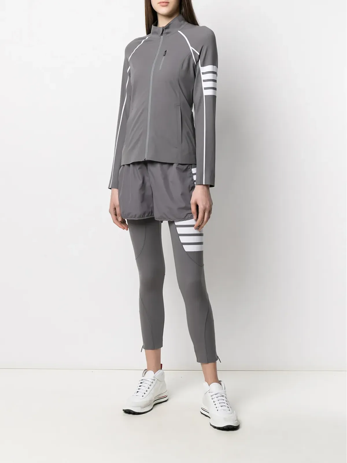 Thom Browne フライウェイト テック 4バー ランニングショーツ - 画像2