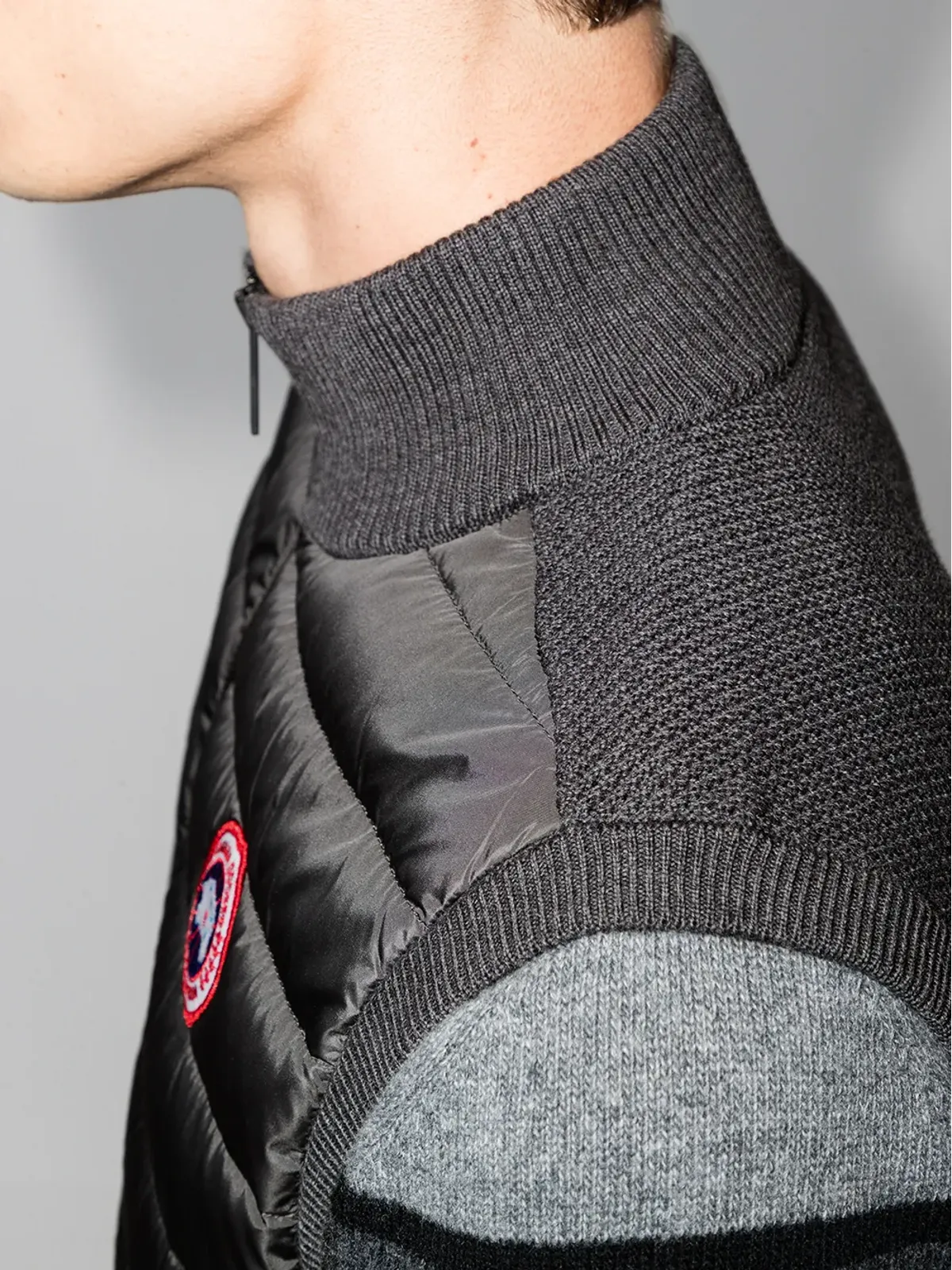 Canada Goose ハイブリッジ ニットパネル パディドベスト - 画像4