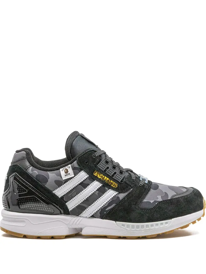adidas adidas x Bape x Undefeated ZX 8000 ブラック スニーカーの商品画像