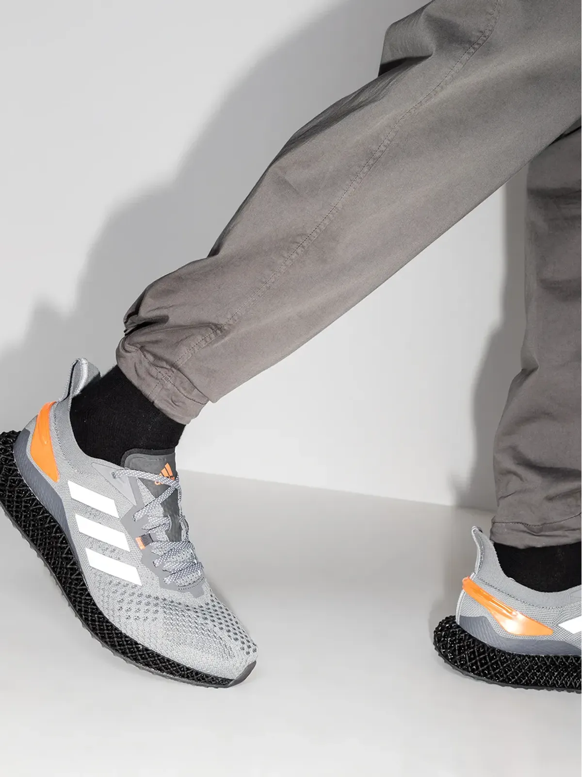 adidas X90004D ロー・トップ・スニーカー - 画像3