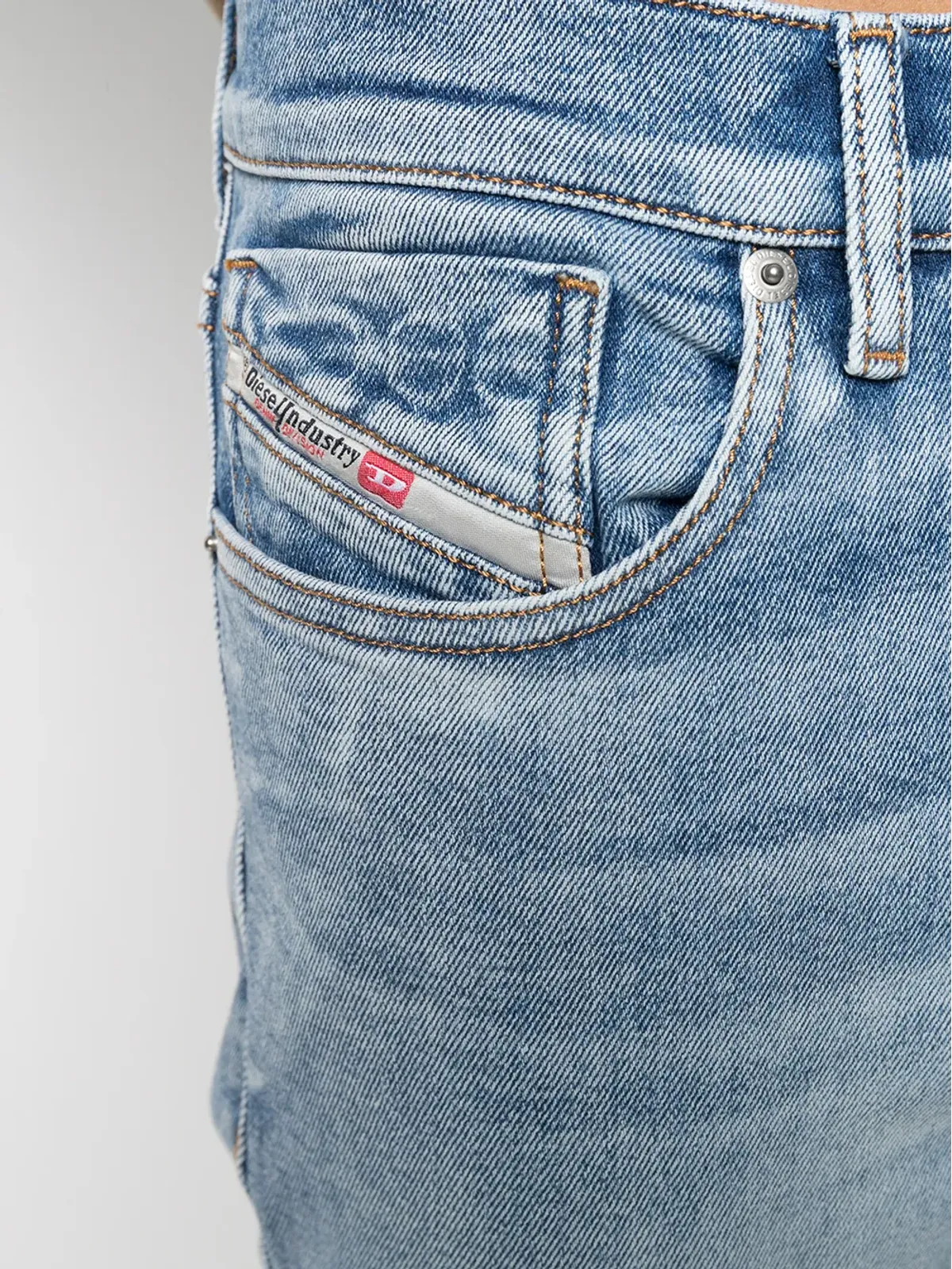 Diesel ストレートレッグ ライトウォッシュ ジーンズ - 画像5