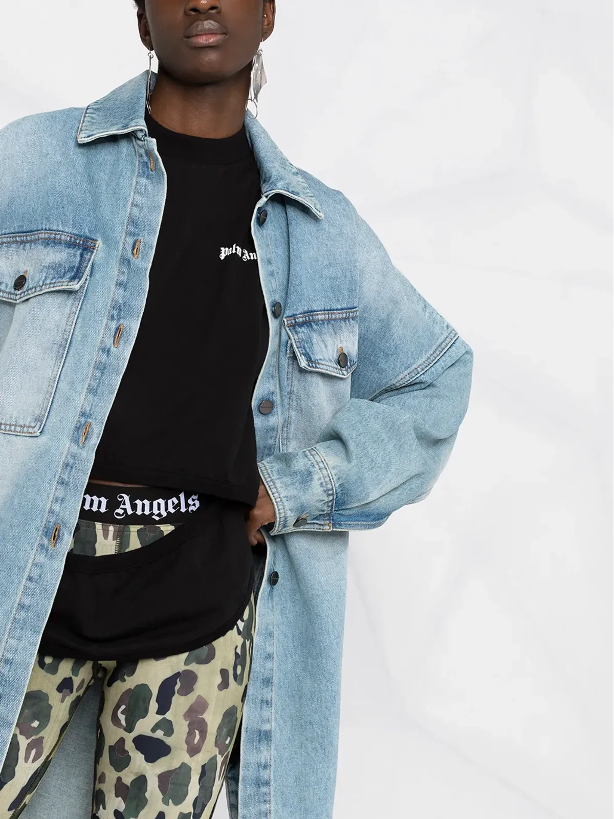 Palm Angels カットアウトロゴTシャツ ブラック - 画像5
